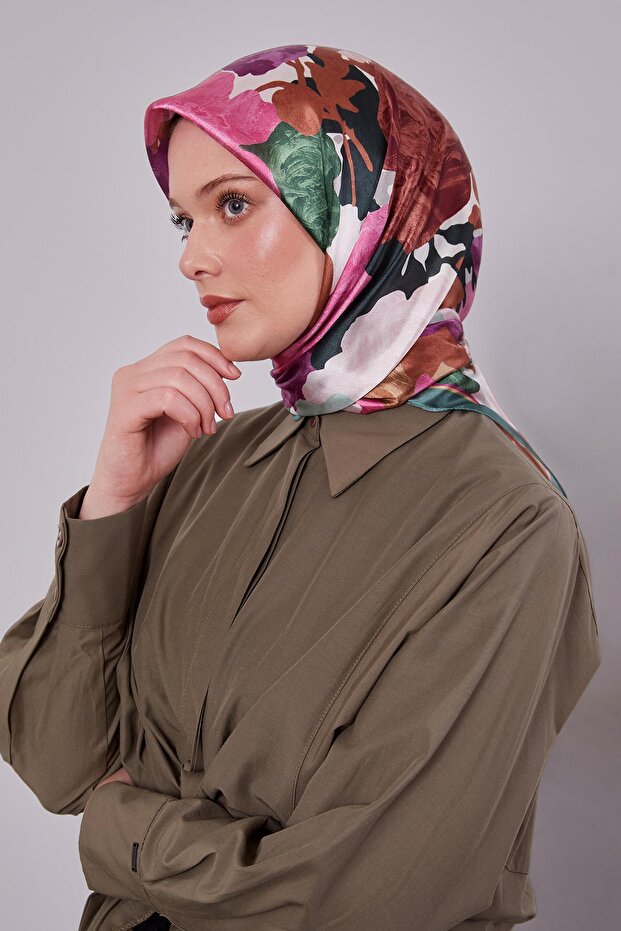 وشاح كريستالي بنمط الورد الأخضر - 2