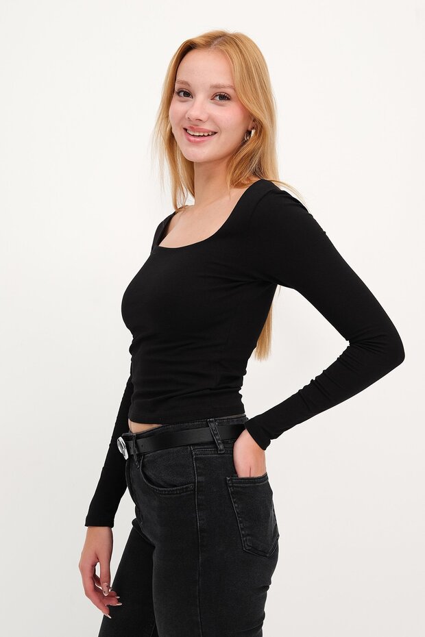 Ön Arka Kare Yaka Basic Kadın Bluz - 3