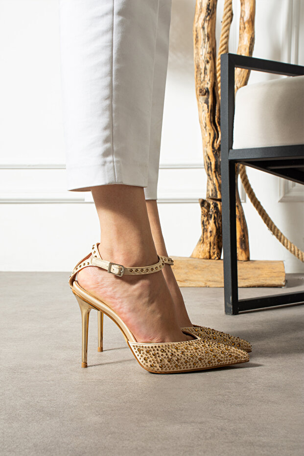 Altın Sarısı Taşlı Bilekten Bağlamalı Stiletto – 10 cm İnce Topuk, Abiye & Özel Gün Ayakkabısı - 6