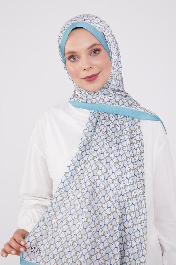 شال ذو نمط سلسلة باللون الفيروزي