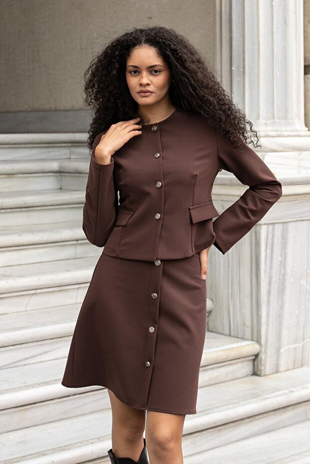 Kadın Yüksek Bel Önü Düğmeli Diz Boy Hafif Esnek Kumaş Çan Etek-Kahve - 7