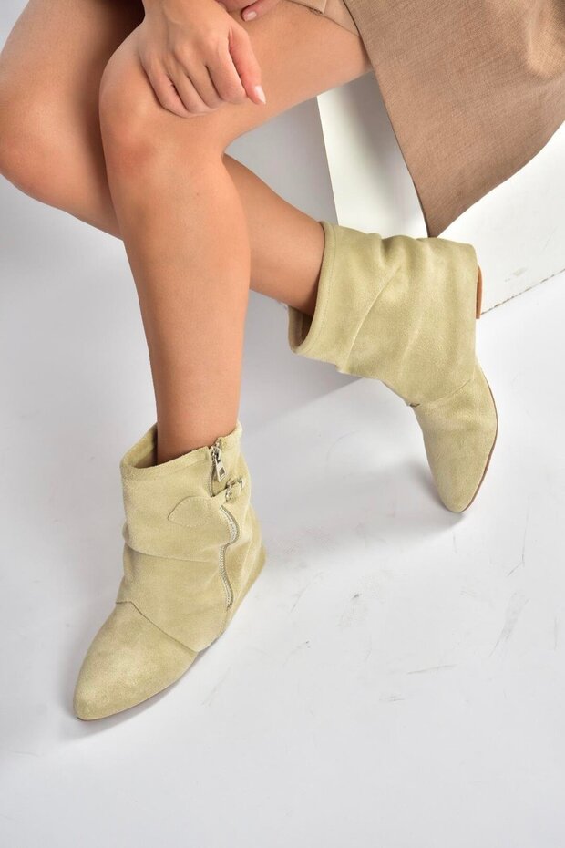 V380614202 Beige Genuine Leather Suede Zipper Detailed Casual Women's Boots
