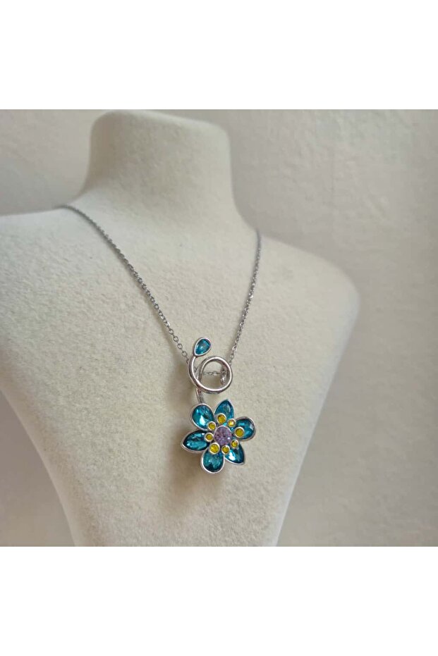 Non Tarnish Steel Ldyllia Blue Crystal Flower Vip