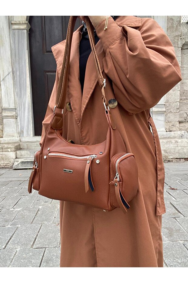 Crossbody and Shoulder Bag with 8 Compartments, Lined, Long Strap, Suitable for Daily Use - 7