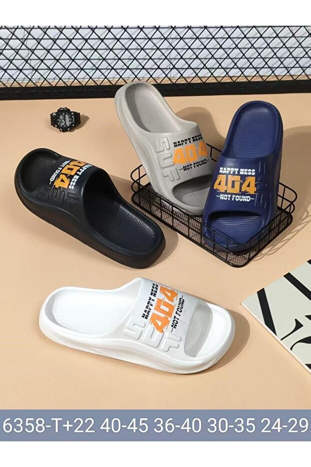 A set of 4 shoes in different colors with an elegant design - 1