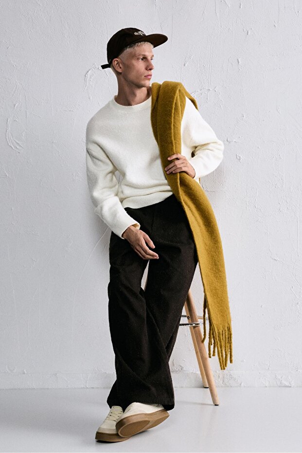 Yumuşak triko kazak - 1