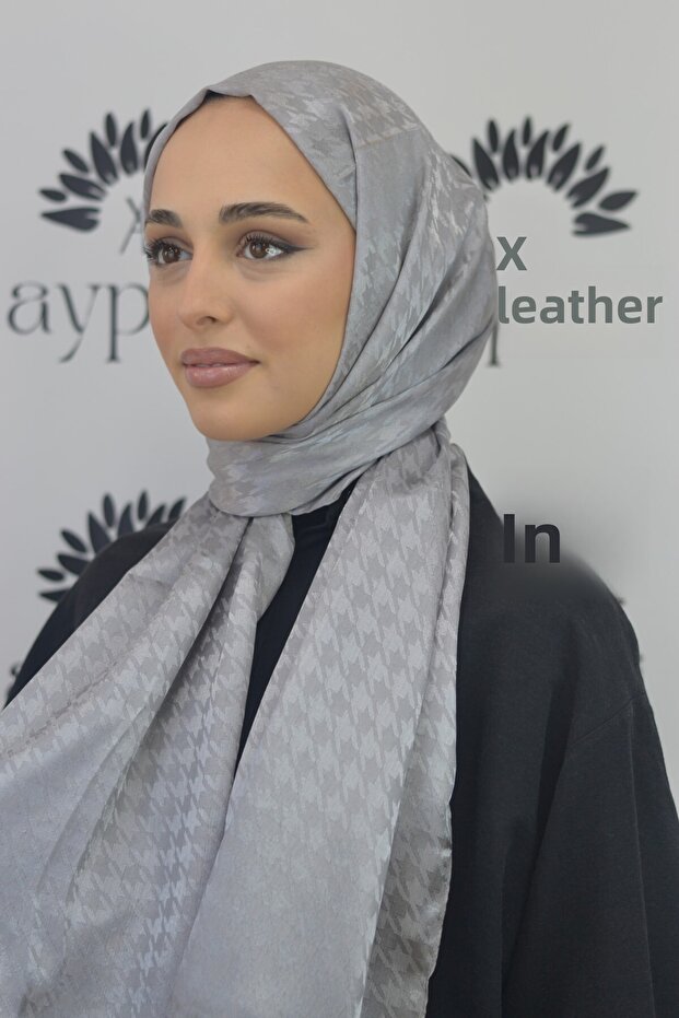 Jacquard Shawl - 3