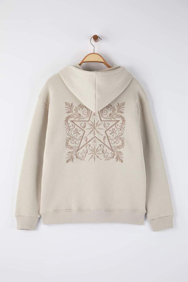 Taş Oversize/Geniş Kesim Sırtı Nakış Detaylı Kapüşonlu Sweatshirt TMNAW25SW00142 - 5