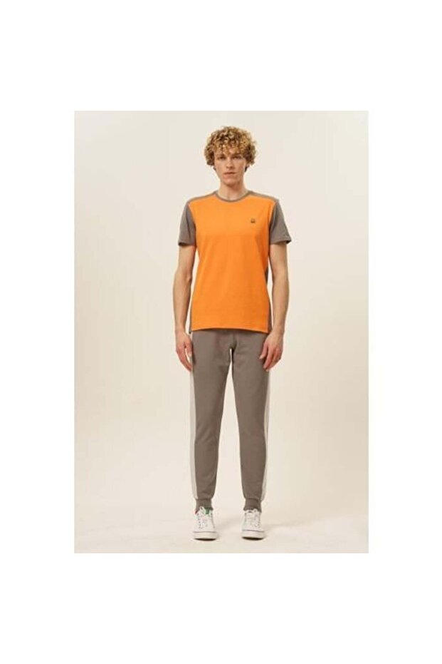 T-SHIRT - 4