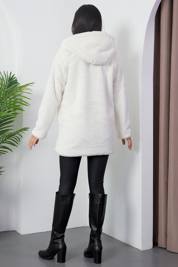 Kadın Kapüşonlu Peluş Kaban - 6