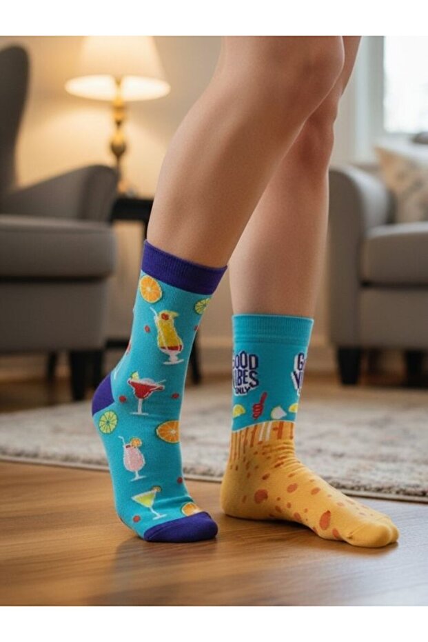 جوارب بمقبس بنمط الكوكتيل الأيسر والأيمن - 1