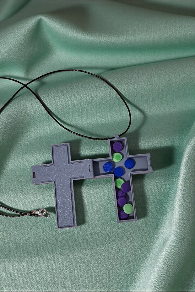 Squid Game Thanos Haç Kolye (YENİ) Açılır/Kapanır Kalamar Oyunu - 2