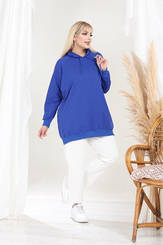 Mavi kapşonlu sweatshirt - 1