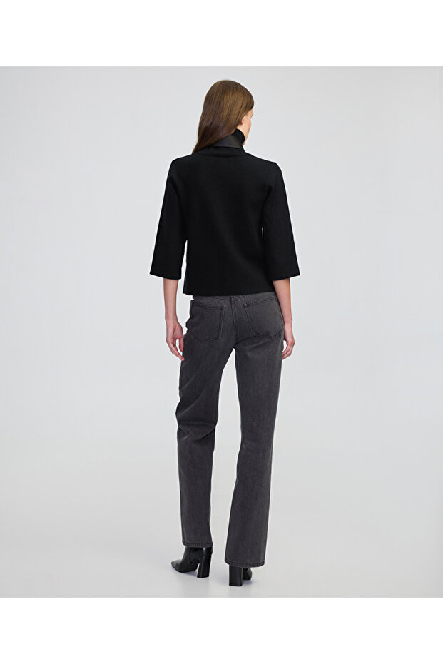 Çıkarılabilir yakalı triko - 7