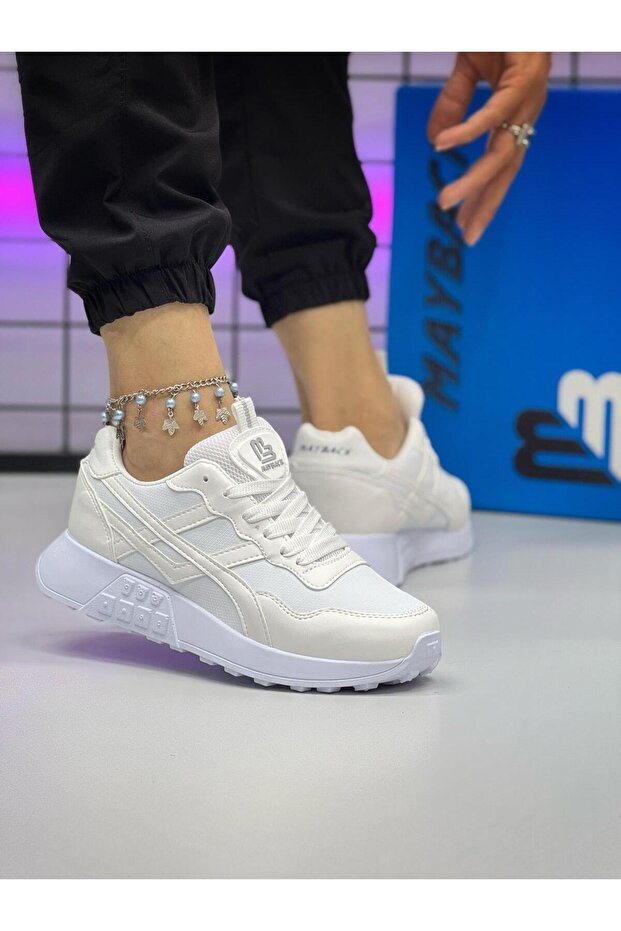 Unisex Lace-Up Comfortable Sole Waterproof Sports Shoes Sneaker
