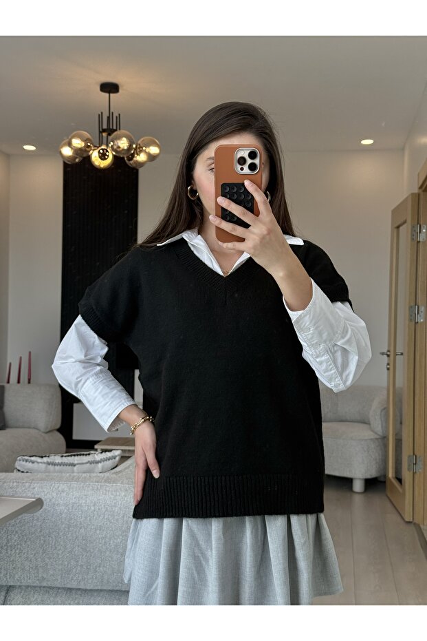Siyah Süveter - 2