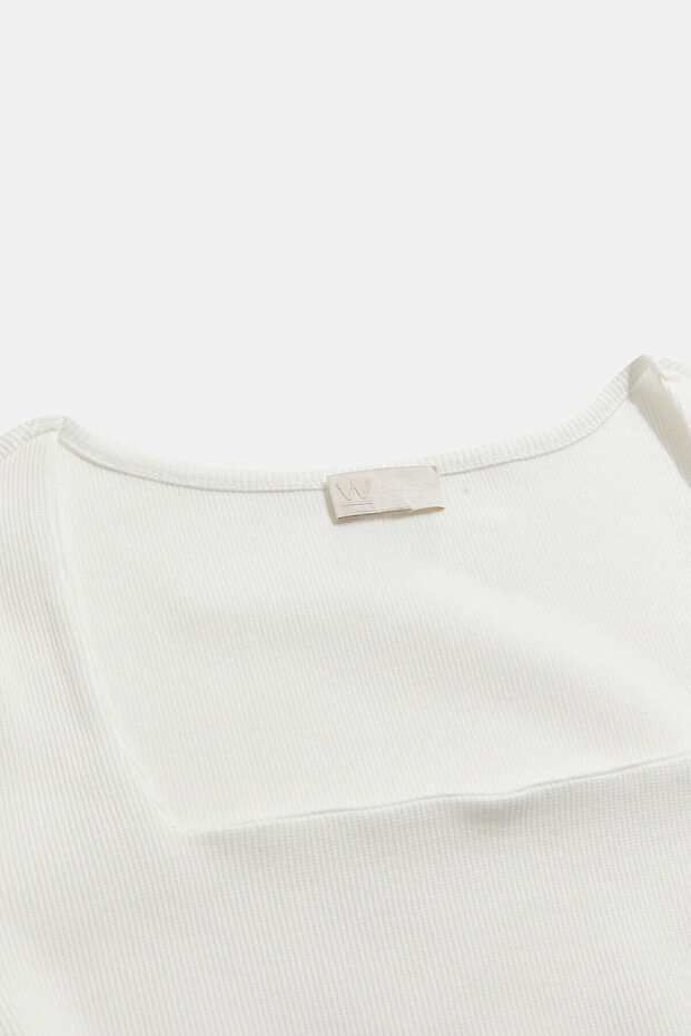 EKRU KARE YAKA TSHIRT - 3