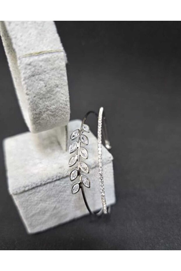 The Most Stylish Top Quality Steel Clamp That Reflects Your Style