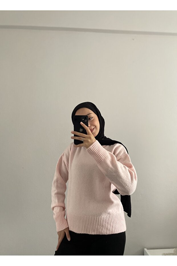 Къс плетен пуловер - 1