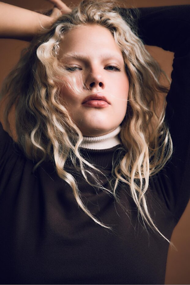 سترة محبوكة أساسية برقبة عالية - 2