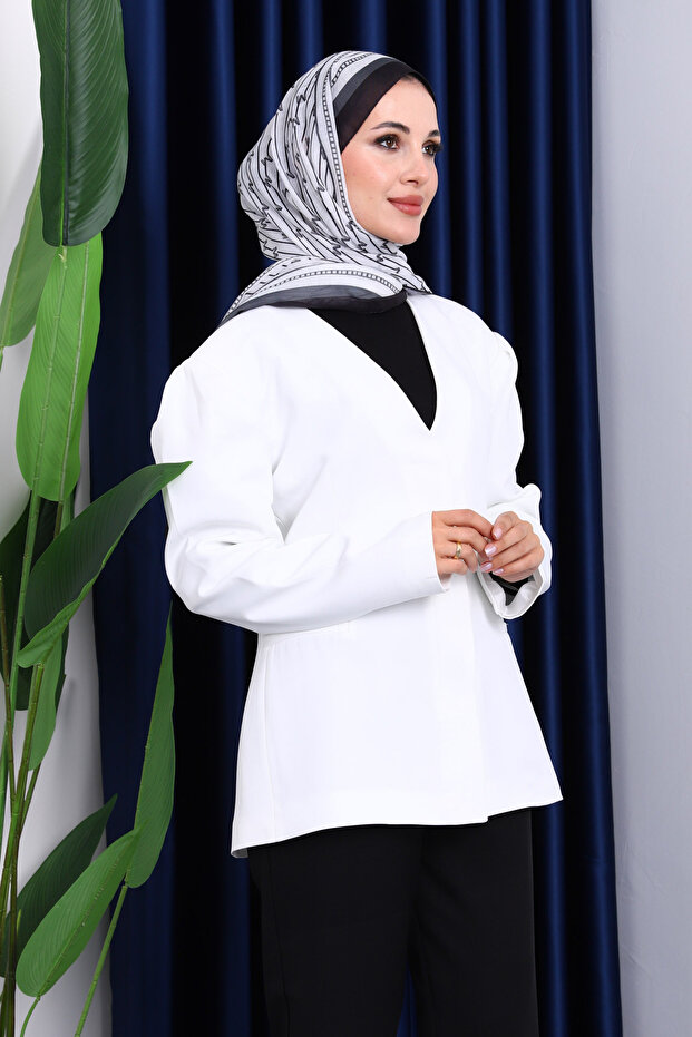 سترة بأزرار من إكرو مكونة من حشوة كتف قطع - 3