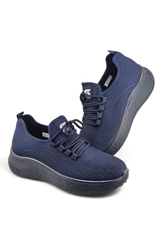 Lightweight Knitted Sneakers - 4