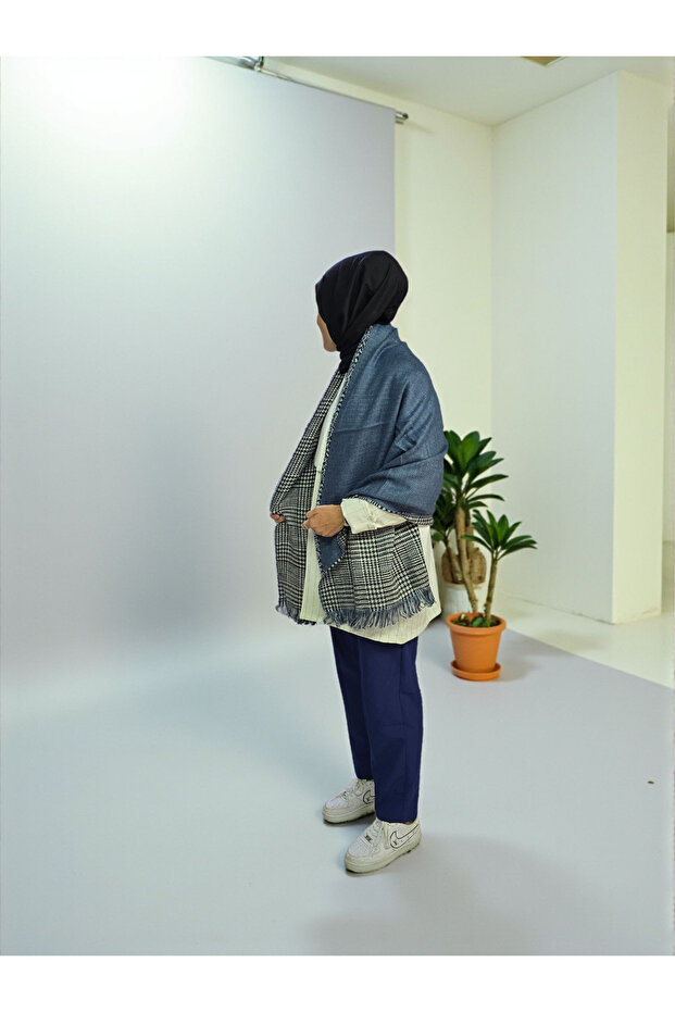 Women's Double-Sided Plaid Winter Shoulder Shawl Scarf