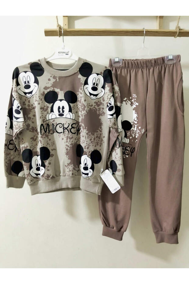 طقم بدلة رياضية منقوشة للأولاد - 1