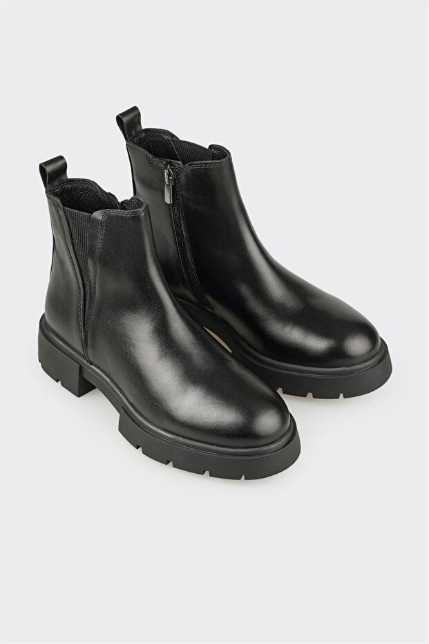 Siyah Deri Kadın Günlük Bot - 2