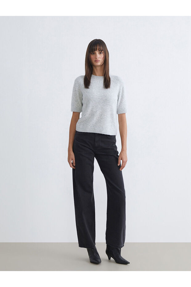 Alita City Lcw Jeans with a Difference in Color Grey Denim Straight Balloon Fit High Waist Wide Leg Women's Jean Pants