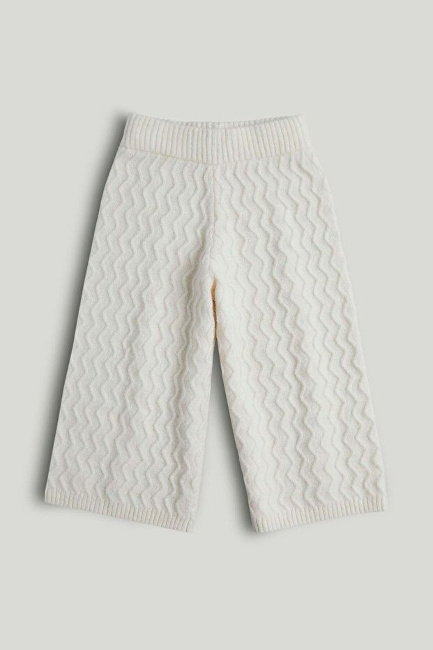 Cream Knitted Trousers