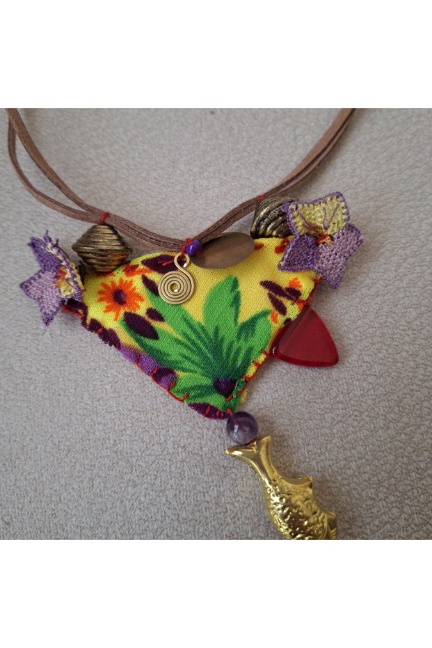 Handmade Amulet, Triangular Appearance, Colorful, Needle-Embroidered Design, Short Women's Necklace