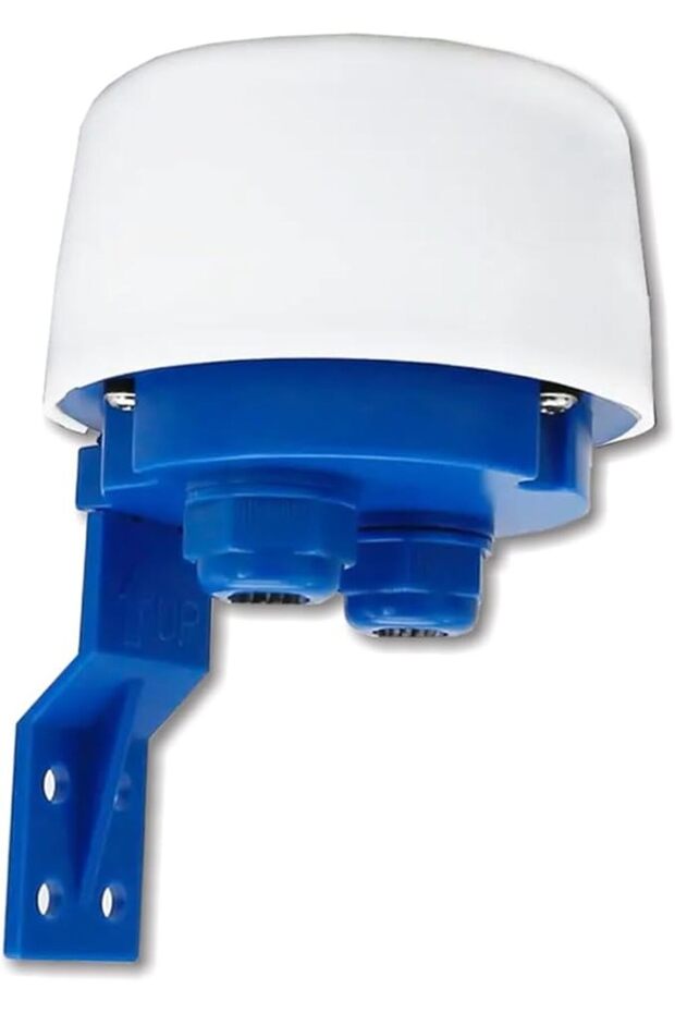 RACO Dusk to Dawn Photoelectric Light-Control Sensor Switch (25A)