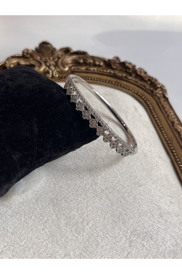 Silver yonca detay kelepçe - 1