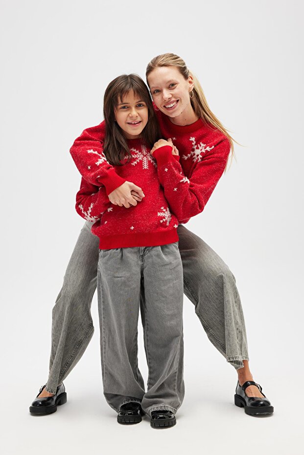 Snowflake Kartanesi Desenli Unisex Yılbaşı Kazağı - Kırmızı - 8