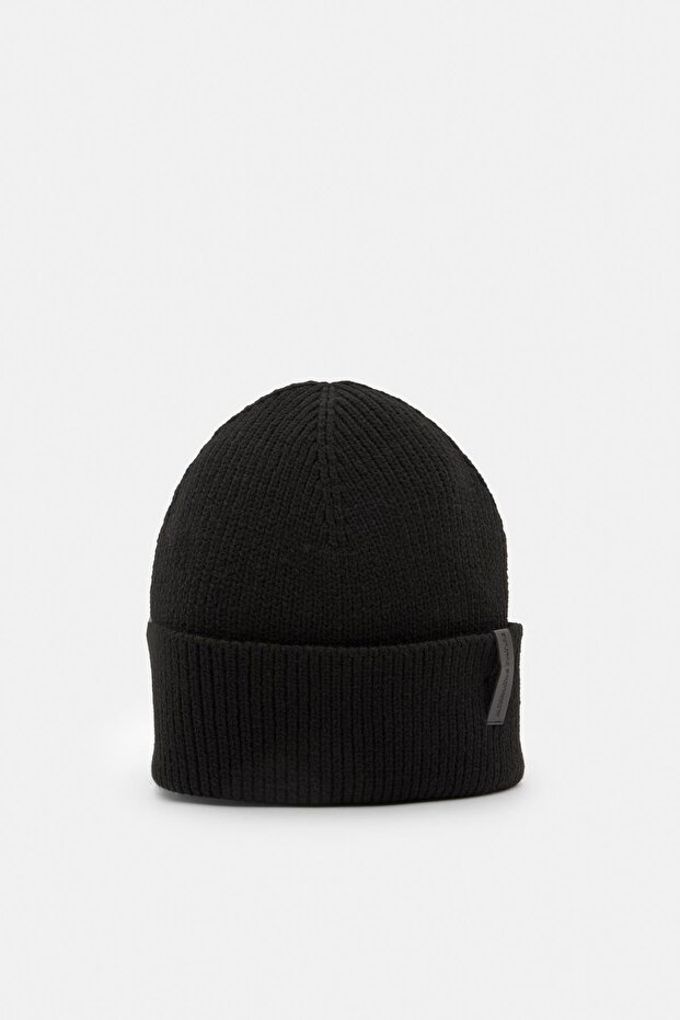 Etiketli örgü bere - 4