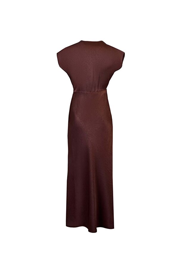 V Yaka Göğüs Dekolteli Maxi Elbise - 5