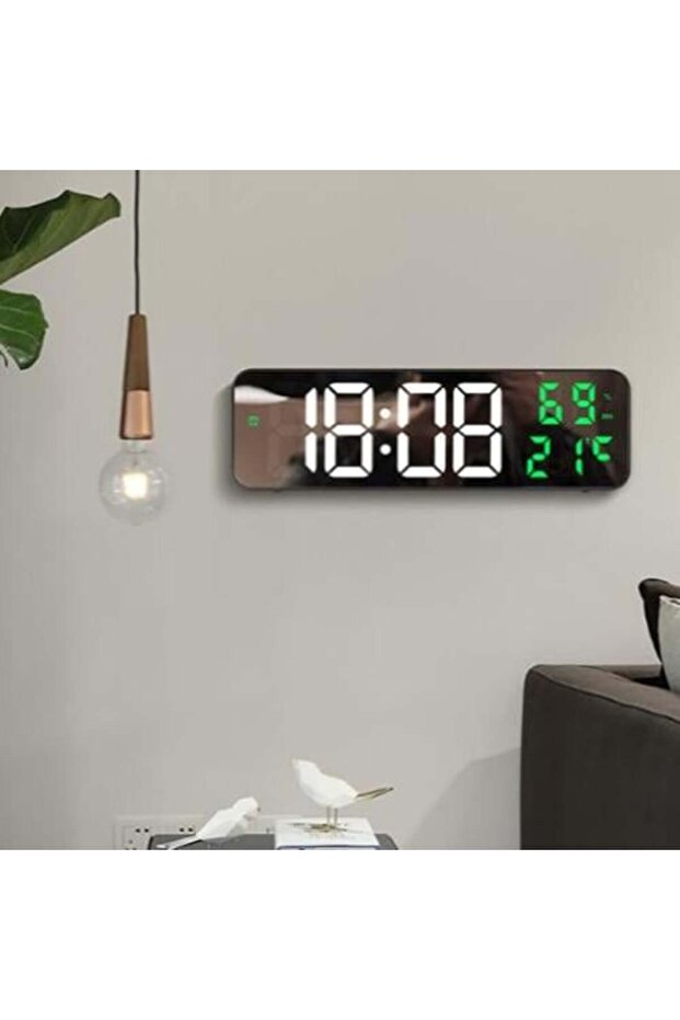 Digital alarm clock with large clear LED display - 1