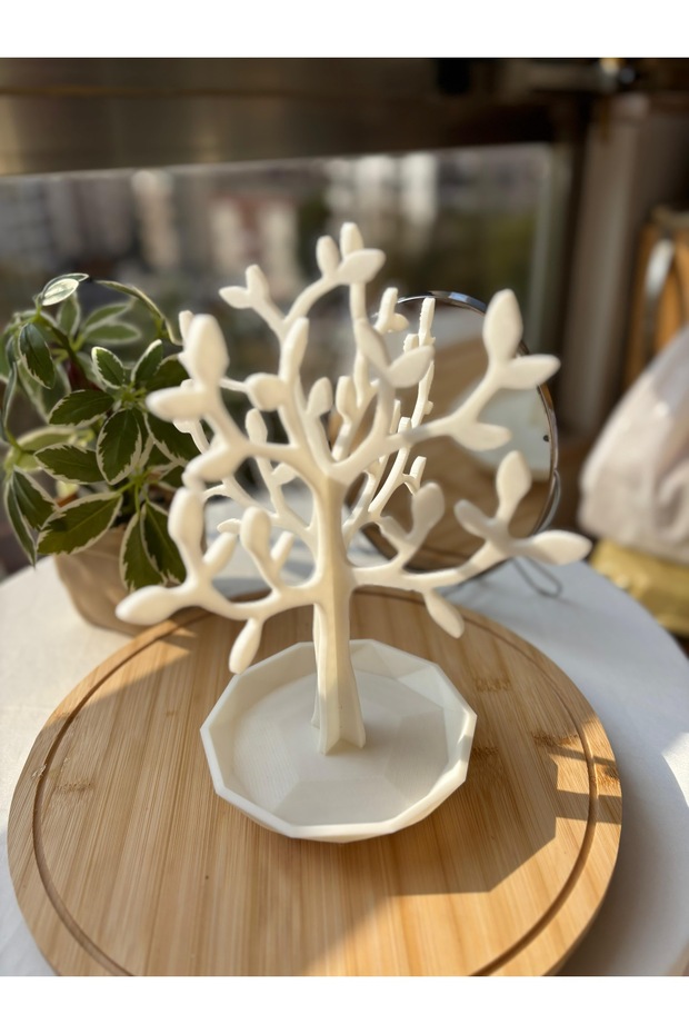 حامل قلادة على شكل شجرة - 1