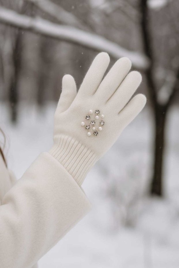 Women's Cream Knit Gloves – Pearl and Stone Detailed, Elegant Winter Model Soft Textured Knitwear Sparkling Pearl
