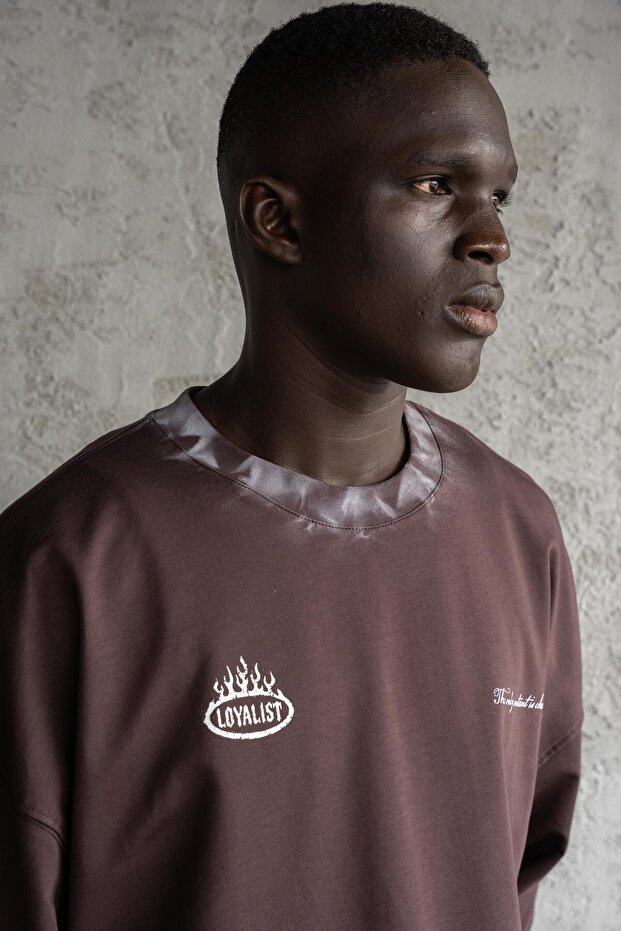 Printed And Hand Made Effected Long Sleeve Tee Oak Coffe - 3