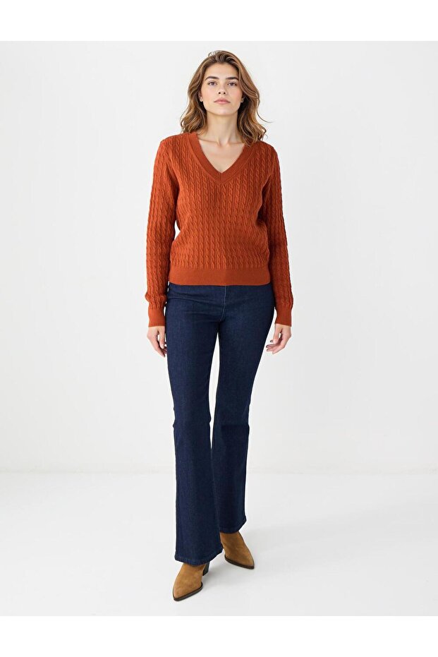 Kıremıt V Yaka Saç Örgü Desenli Triko Kazak - 2