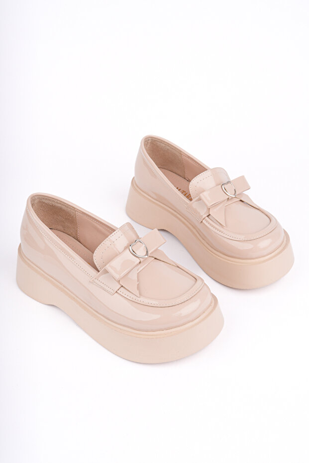 SMR-4023 Loafer with Bow Buckle Detail