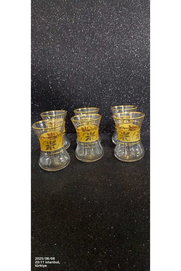 6 أكواب شاي - 3