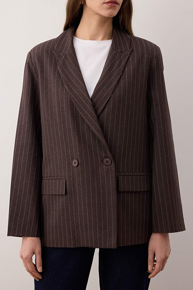Kahverengi Çizgili Anvelop Kapama Oversize Dokuma Rahat Kalıp Blazer Ceket TWOAW26BC00063 - 1
