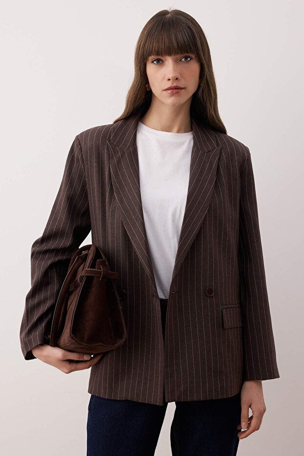 Kahverengi Çizgili Anvelop Kapama Oversize Dokuma Rahat Kalıp Blazer Ceket TWOAW26BC00063 - 2