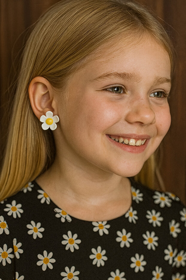 Yellow Daisy Clip Non-Perforated Compression Girl's Earrings