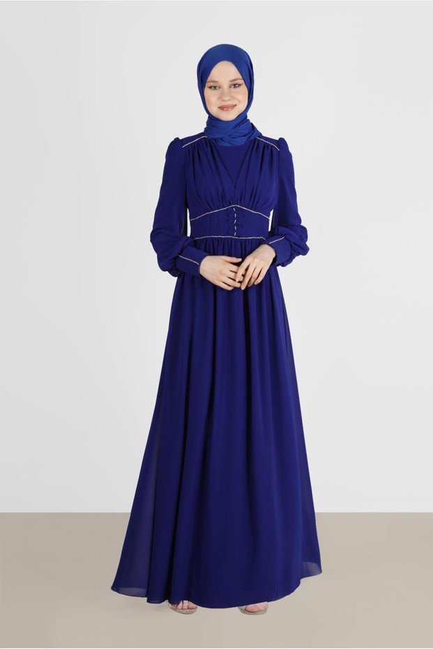 STONE DETAILED CHIFFON GOWN 50221