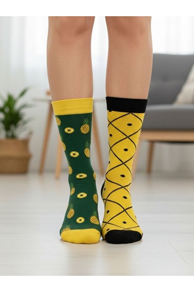 جوارب منقوشة على شكل أناناس يمين ويسار - 1