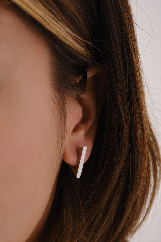 Steel Triangle Earrings Non Tarnish 2.5cm Suitable for Daily Wear Plate